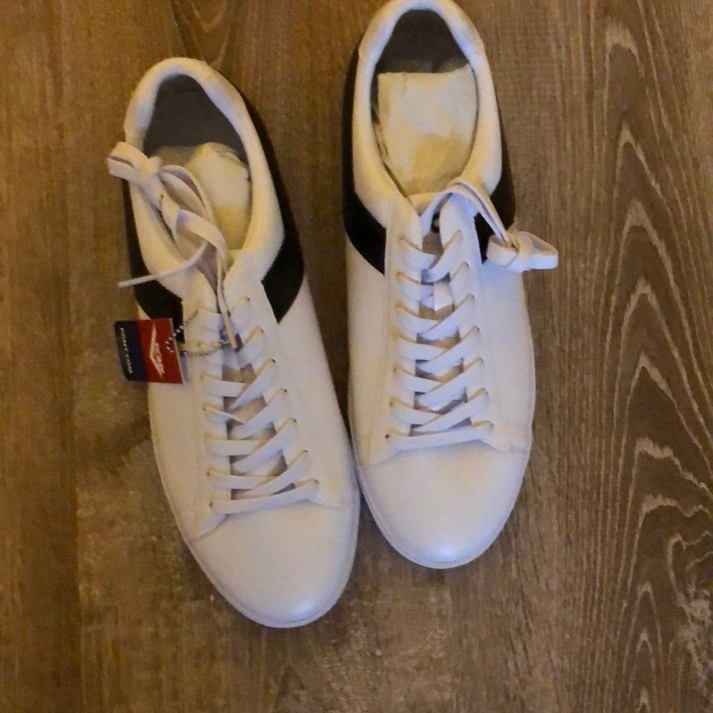 Brand new w/ tags white PONY shoes sz 13